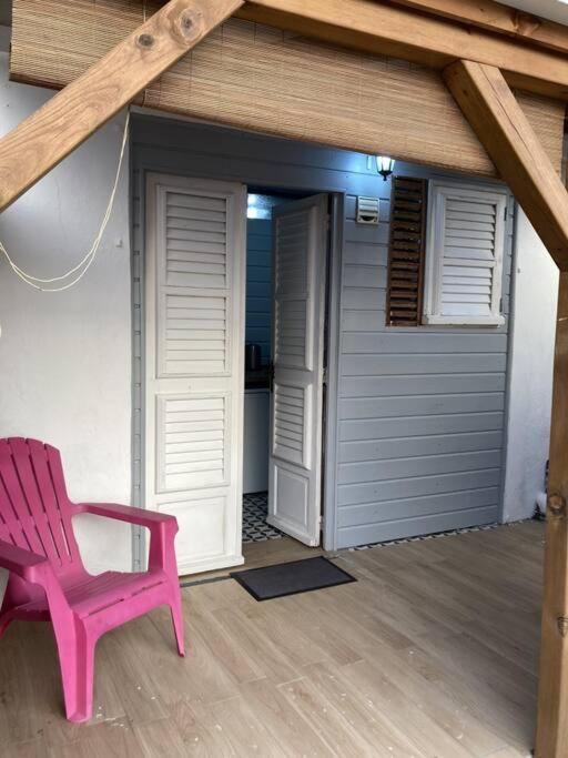Agreable Logement, Bien Situe Schoelcher Luaran gambar