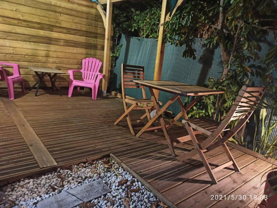 Agreable Logement, Bien Situe Schoelcher Luaran gambar